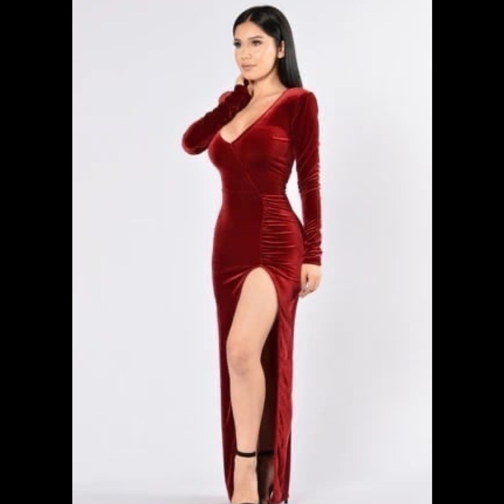 Fashion Nova Velvet Dress with Slit Gown Long Sleve Formal Medium Holiday Medium